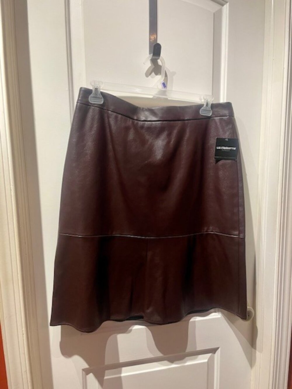 Liz Clairborne Skirt Size 14 Maroon
